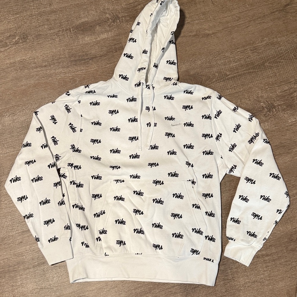 Nike Allover Logo Pullover Hoodie Women’s M White Black Print Fleece Sweatshirt